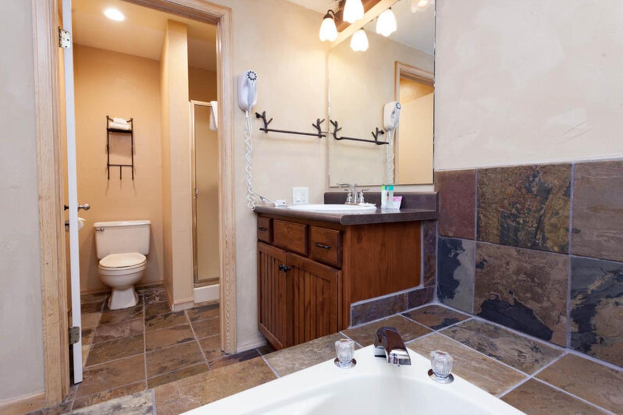 Kutuk Condominiums Steamboat Springs Room photo
