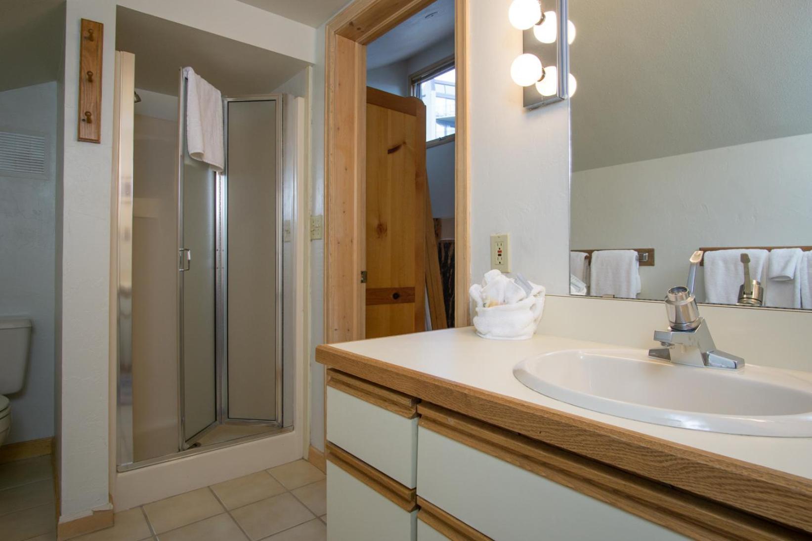 Kutuk Condominiums Steamboat Springs Room photo