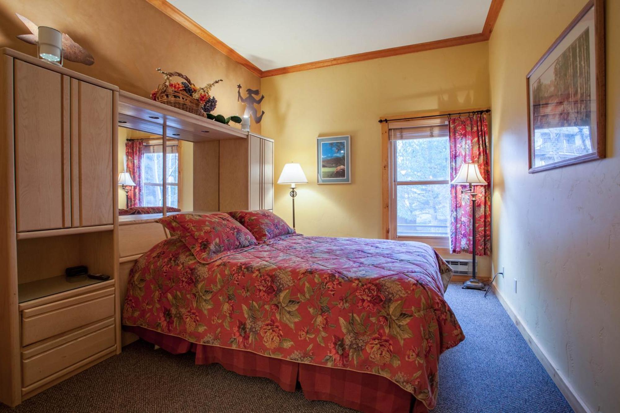 Kutuk Condominiums Steamboat Springs Room photo